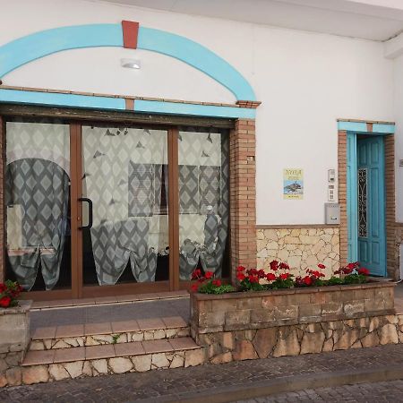 Nora Casa Vacanze/Bed And Breakfast 普拉 外观 照片