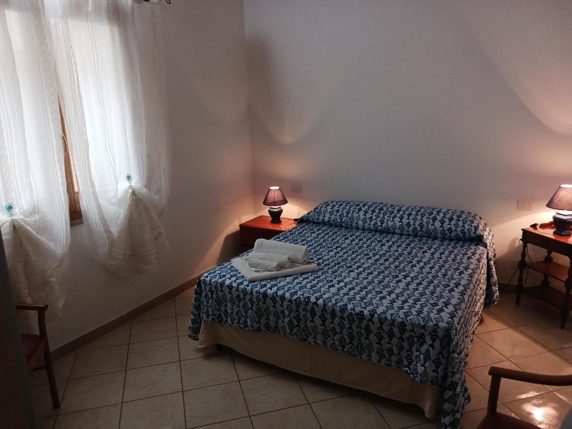 Nora Casa Vacanze/Bed And Breakfast 普拉 客房 照片